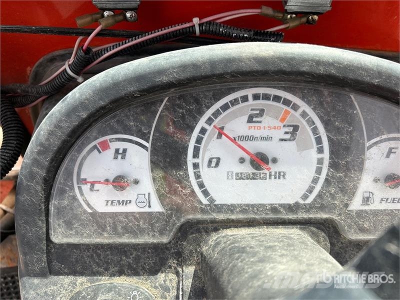 Kubota B2320HSD 4WD Utility Tractor Kompakttraktorer