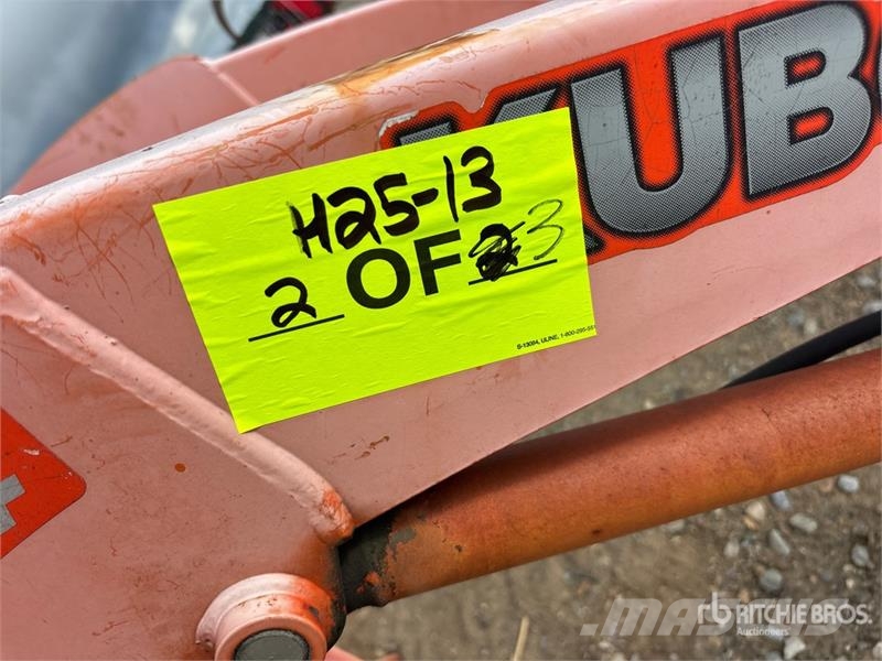 Kubota B2320HSD 4WD Utility Tractor Kompakttraktorer