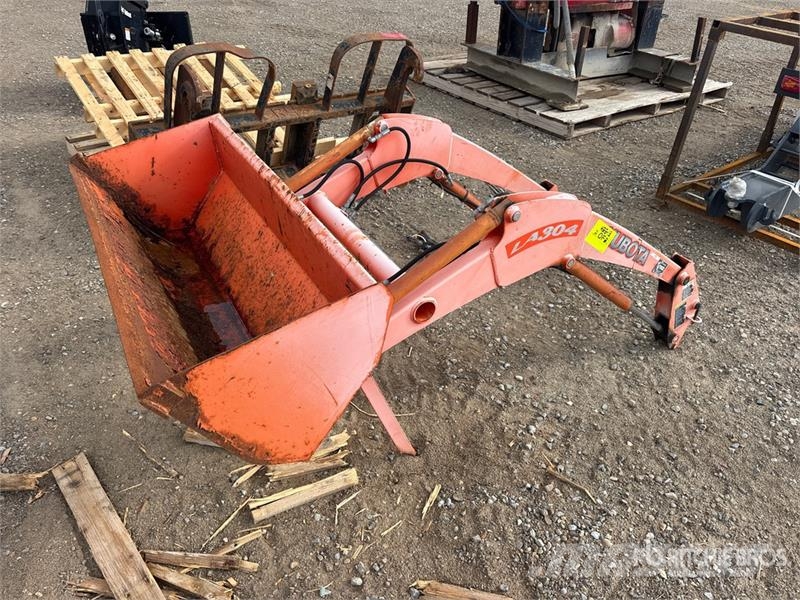 Kubota B2320HSD 4WD Utility Tractor Kompakttraktorer
