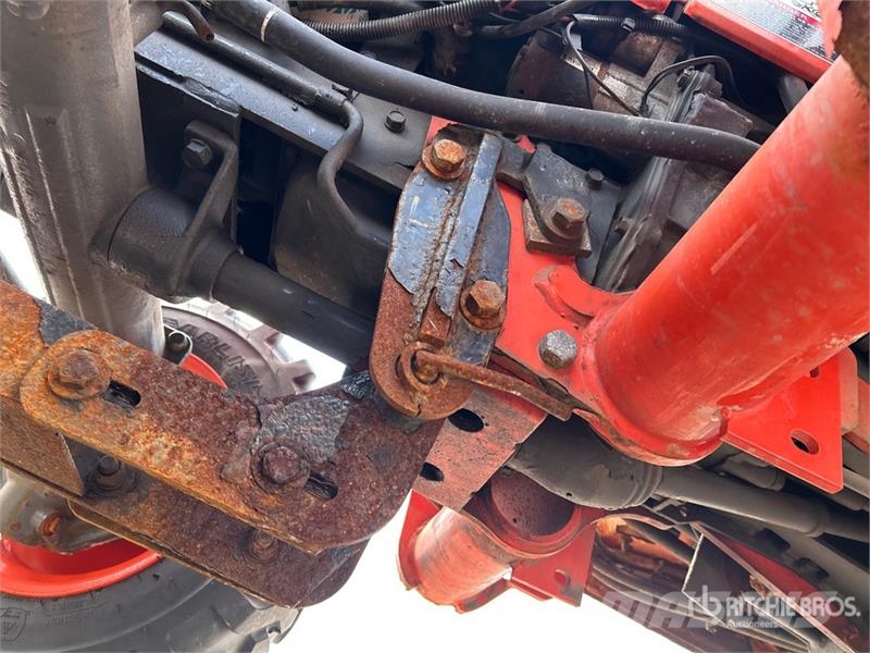 Kubota B2320HSD 4WD Utility Tractor Kompakttraktorer