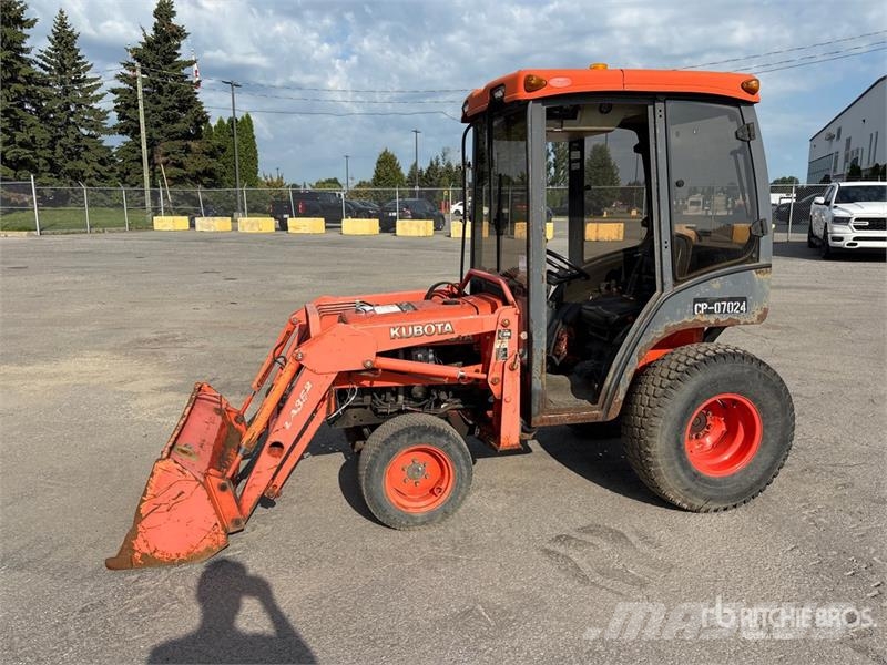 Kubota B2410HSD 4WD Utility Tractor 소형 트랙터