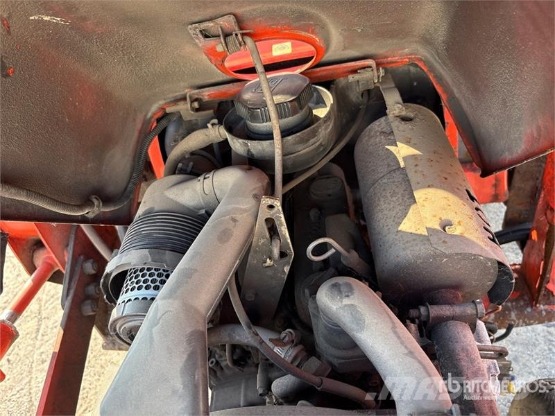 Kubota B2410HSD 4WD Utility Tractor 소형 트랙터