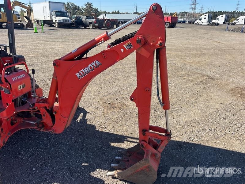 Kubota B26 Kompaktni (mali) traktori