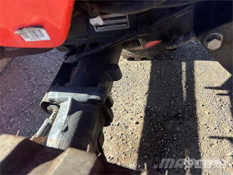 Kubota B26 Kompaktni (mali) traktori