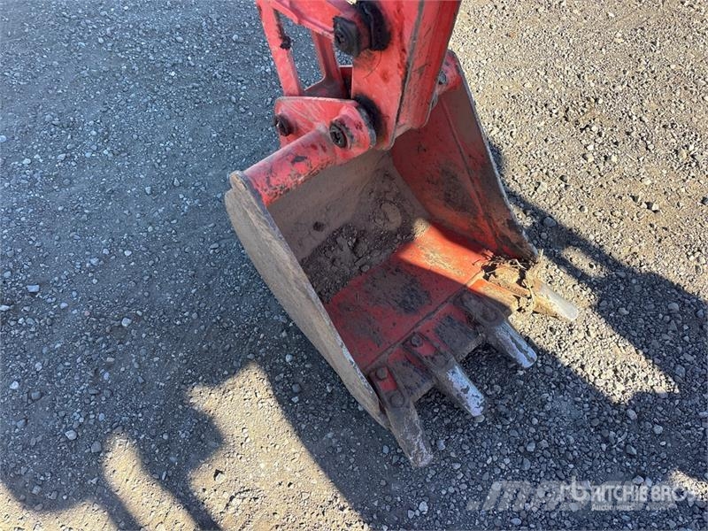 Kubota B26 Kompaktni (mali) traktori