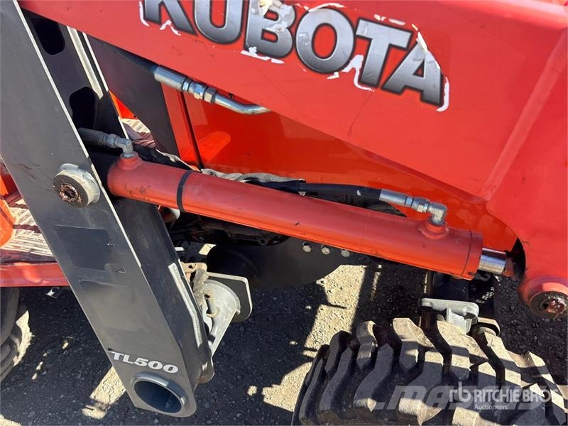 Kubota B26 Kompaktni (mali) traktori
