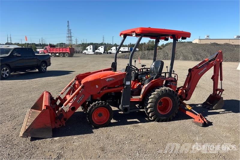 Kubota B26 Kompaktni (mali) traktori