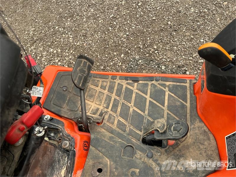 Kubota BX23S 4WD Utility Tractor (Inoperable) 소형 트랙터