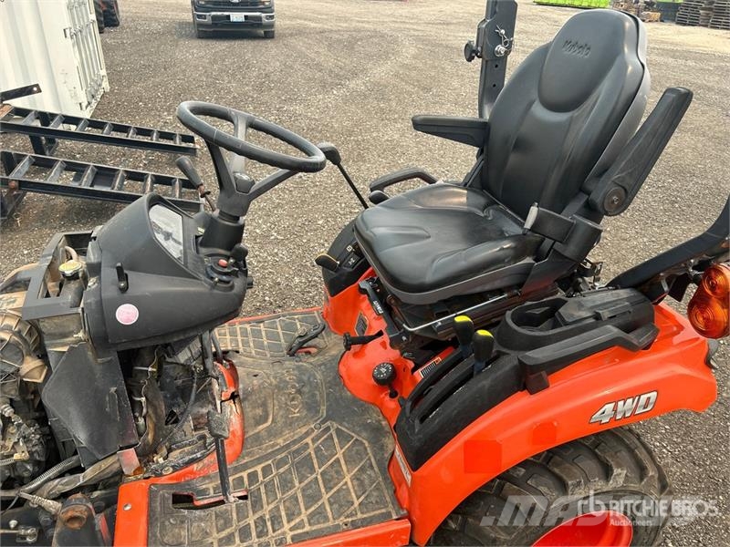 Kubota BX23S 4WD Utility Tractor (Inoperable) 소형 트랙터