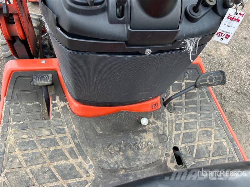 Kubota BX23S 4WD Utility Tractor Manjši traktorji