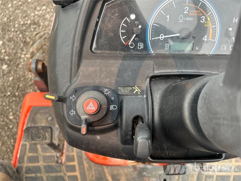 Kubota BX23S 4WD Utility Tractor (Inoperable) 소형 트랙터