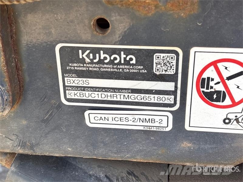 Kubota BX23S 4WD Utility Tractor Kleintraktoren