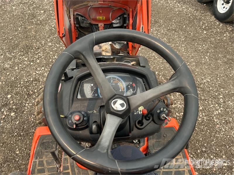 Kubota BX23S 4WD Utility Tractor (Inoperable) 소형 트랙터