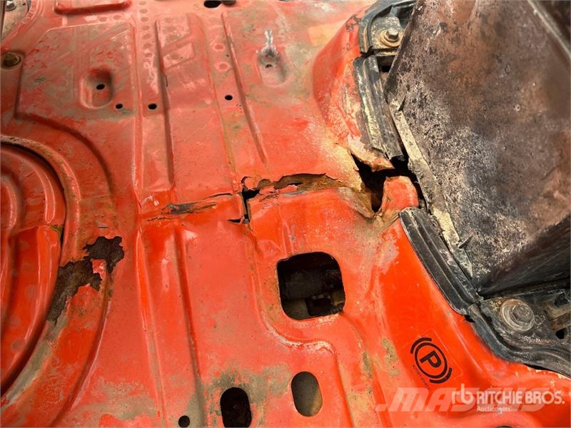Kubota BX23S 4WD Utility Tractor (Inoperable) 소형 트랙터