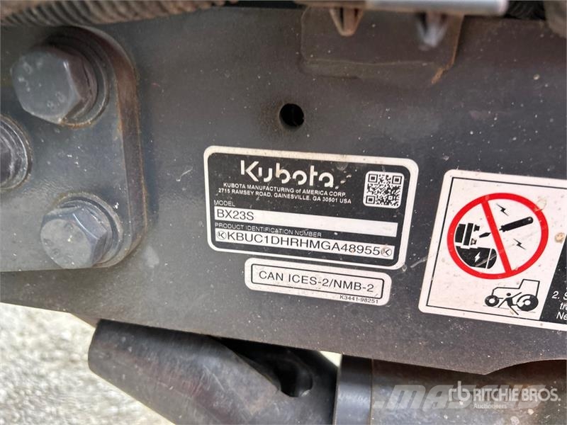 Kubota BX23S 4WD Utility Tractor Manjši traktorji