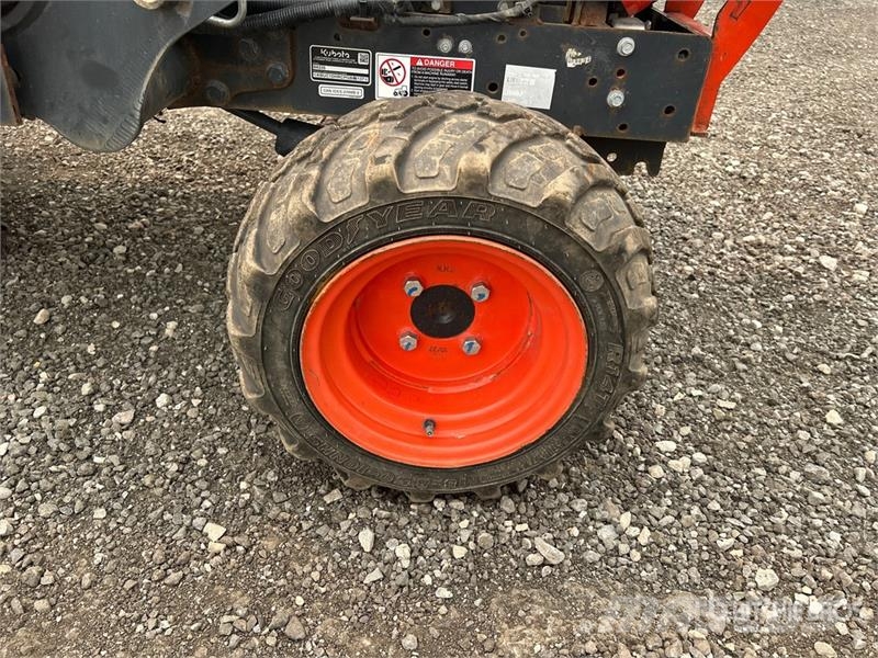 Kubota BX23S 4WD Utility Tractor (Inoperable) 소형 트랙터