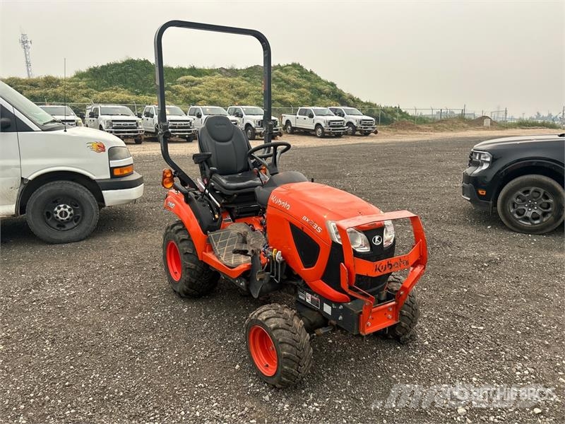 Kubota BX23S 4WD Utility Tractor (Inoperable) 소형 트랙터