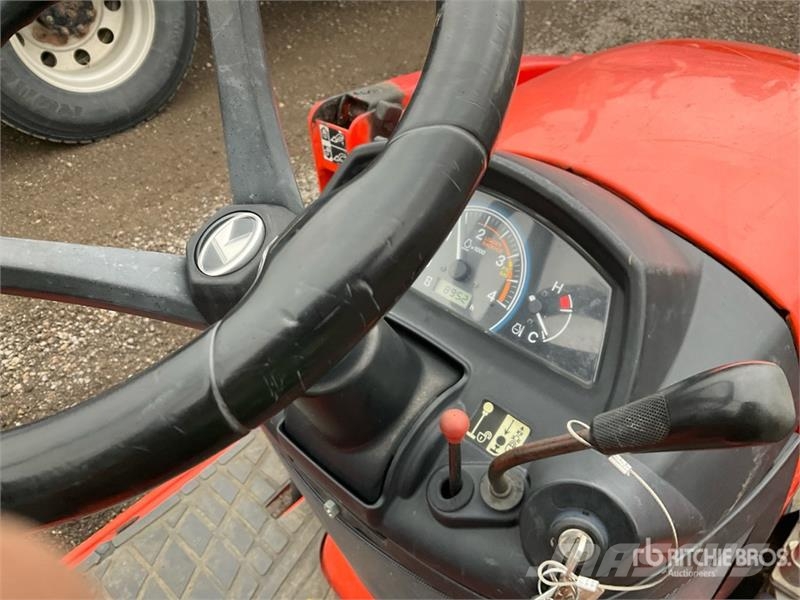 Kubota BX23SLBR 4WD Utility Tractor Manjši traktorji
