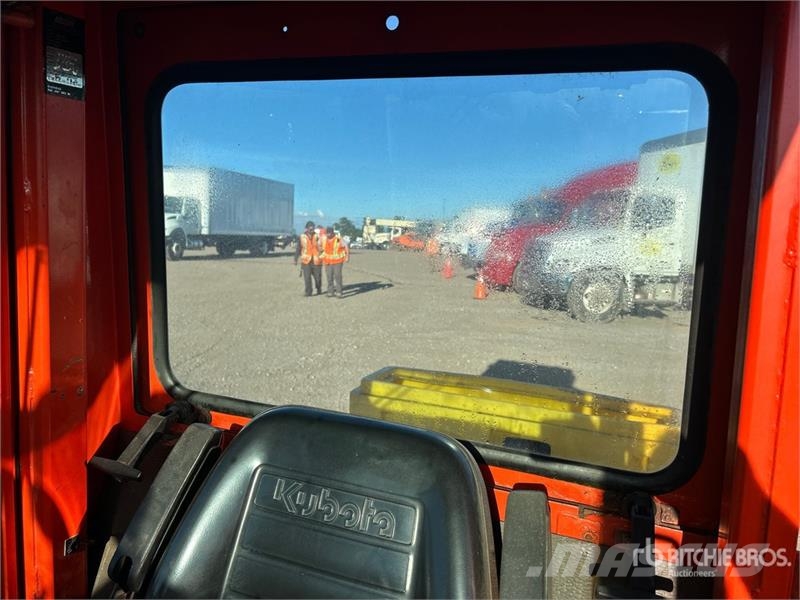 Kubota F3060 Sidewalk Plow Diger parçalar