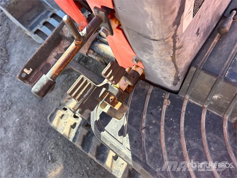 Kubota K008-3 Minikaivukoneet < 7t