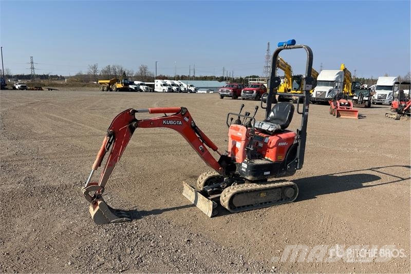 Kubota K008-3 Mini kotrók < 7t
