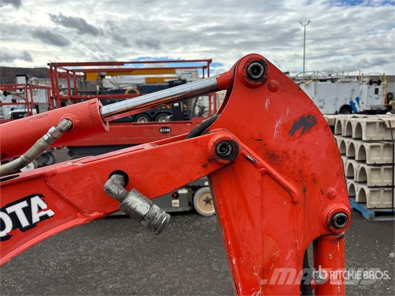 Kubota K008-3 Minibagger < 7t