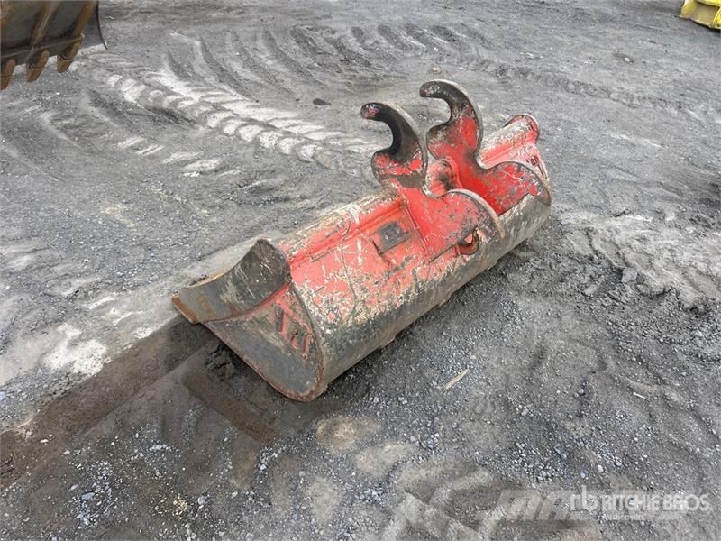 Kubota KX040-4 حفارات صغيرة أقل من 7 طن (حفارات صغيرة)