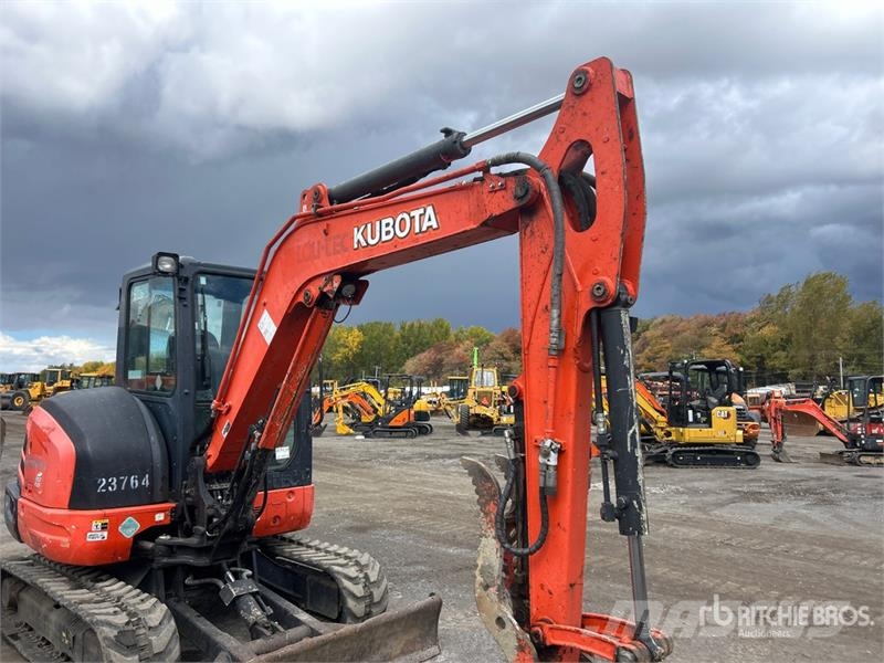 Kubota KX040-4 حفارات صغيرة أقل من 7 طن (حفارات صغيرة)