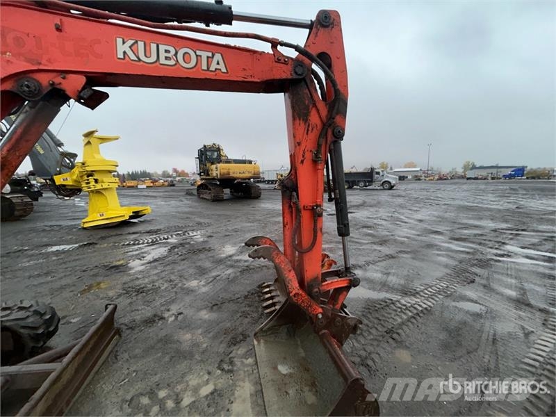 Kubota KX040-4 Мини-экскаваторы
