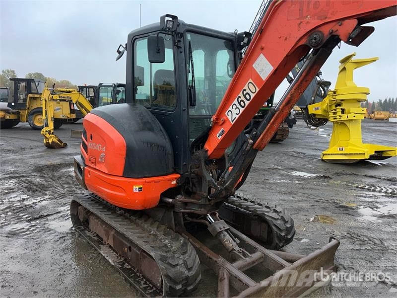 Kubota KX040-4 Мини-экскаваторы