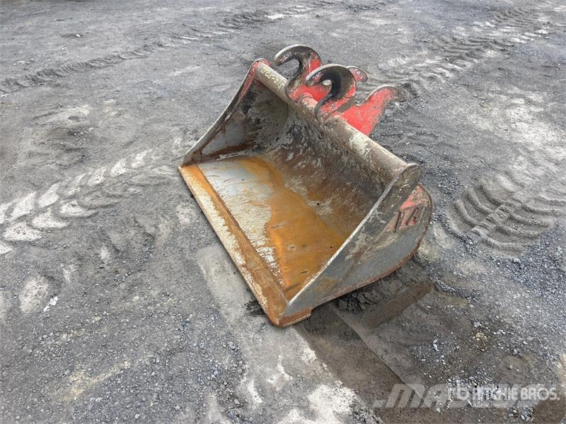 Kubota KX040-4 حفارات صغيرة أقل من 7 طن (حفارات صغيرة)