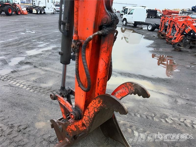 Kubota KX040-4 Мини-экскаваторы