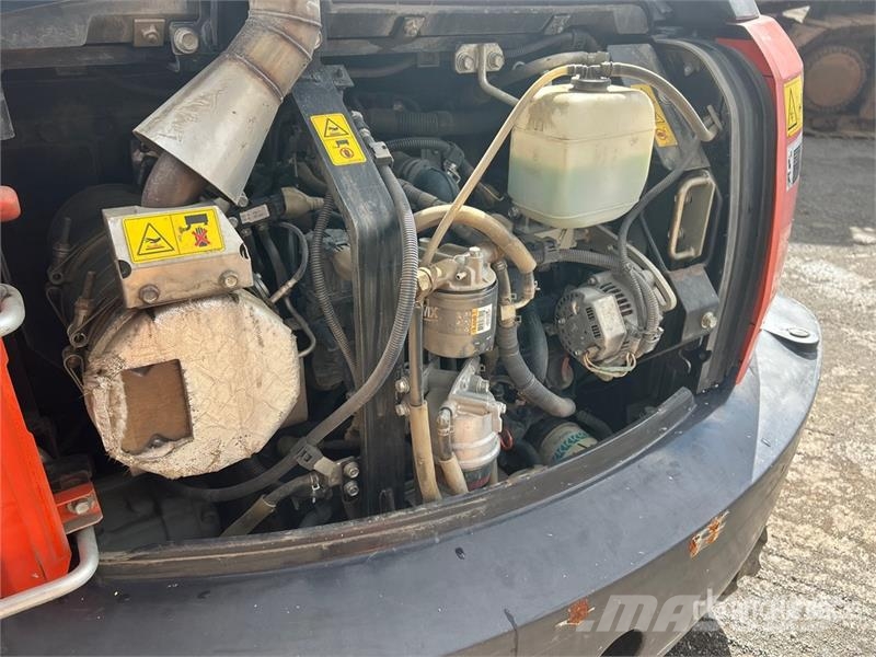 Kubota KX040-4 حفارات صغيرة أقل من 7 طن (حفارات صغيرة)