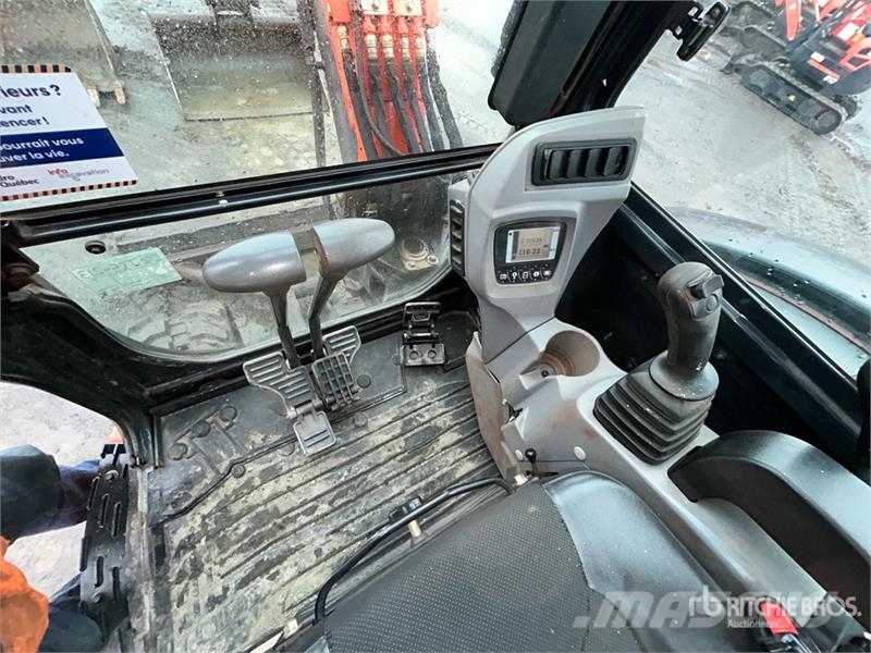 Kubota KX040-4 Мини-экскаваторы