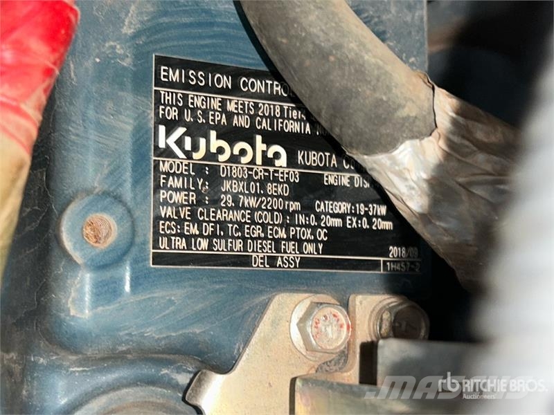 Kubota KX040-4 Мини-экскаваторы