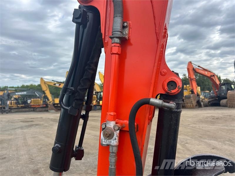 Kubota KX040-4 Mini excavators < 7t