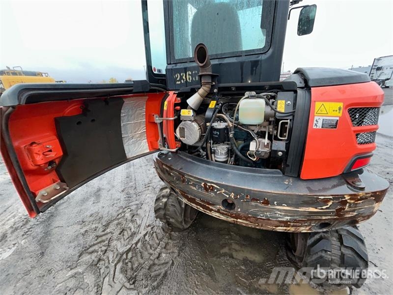 Kubota KX040-4 Мини-экскаваторы