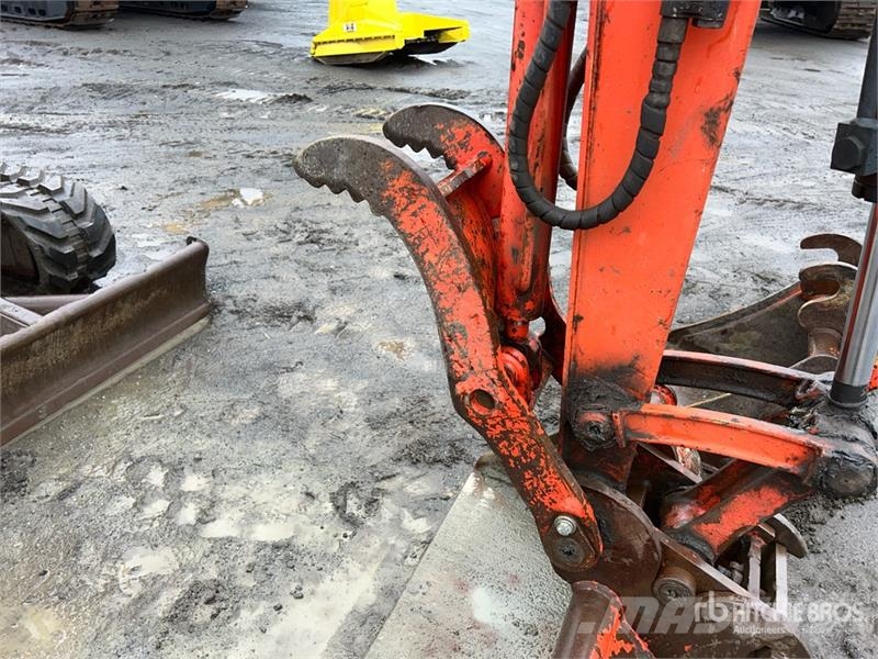 Kubota KX040-4 Мини-экскаваторы