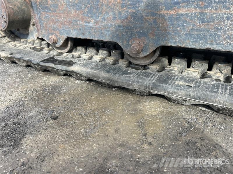 Kubota KX040-4 حفارات صغيرة أقل من 7 طن (حفارات صغيرة)