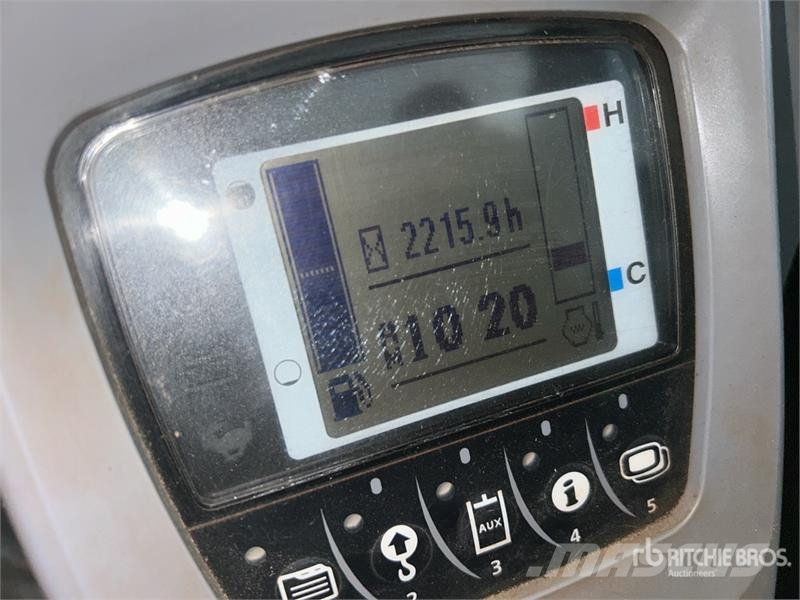 Kubota KX040-4 Мини-экскаваторы