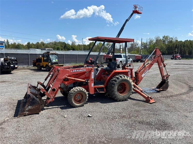Kubota L35 Kompaktie traktori