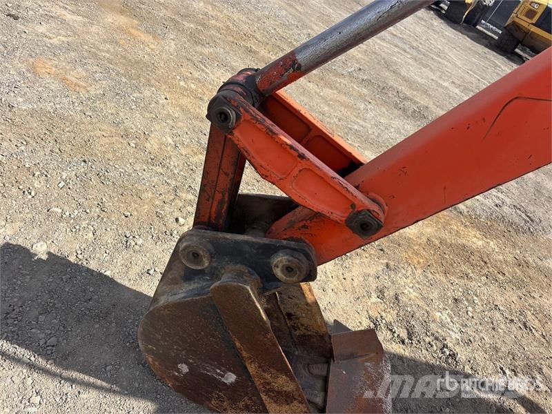 Kubota L35 Kompaktie traktori