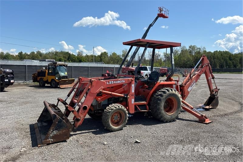 Kubota L35 Kompaktie traktori