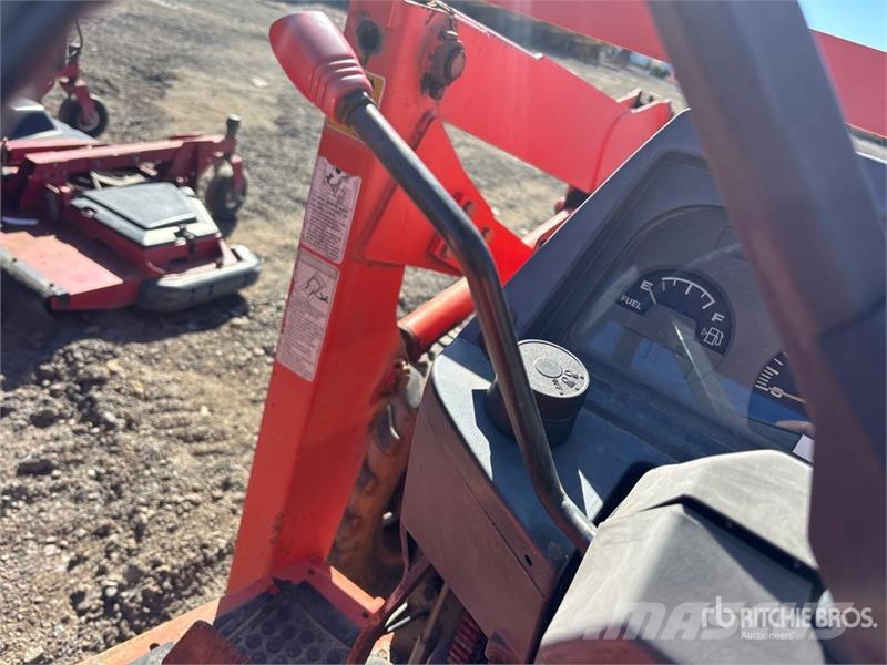 Kubota L35 Kompaktní traktory