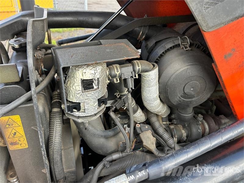 Kubota L6060D 4WD Utility Tractor Micro tracteur