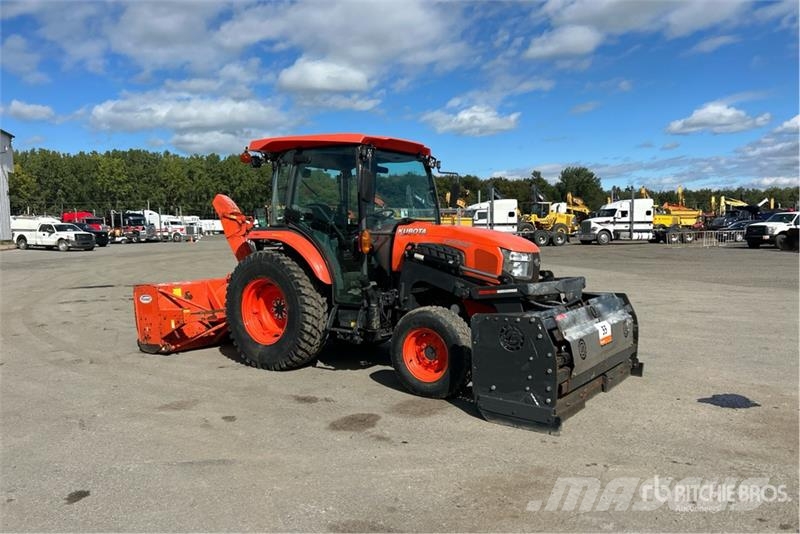 Kubota L6060D 4WD Utility Tractor Micro tracteur