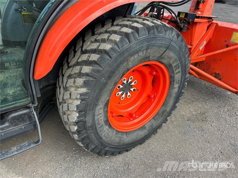 Kubota L6060D 4WD Utility Tractor Micro tracteur