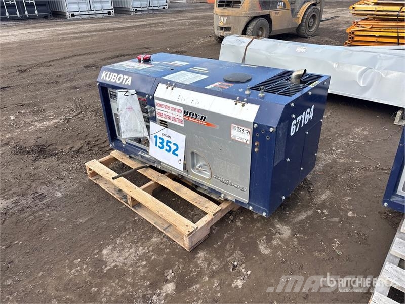 Kubota Lowboy II 10 kW Skid-Mounted Generator Set Дизельні генератори