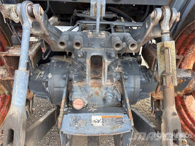 Kubota M108X 4WD Tractor Traktorit