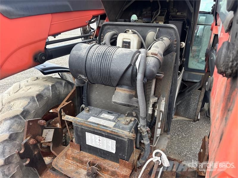 Kubota M108X 4WD Tractor Traktorit
